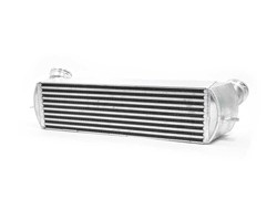 Forge Motorsport FMINTBM intercooler BMW 335i E90, E91, E92, E93, 135i/1M E82, E88 (N54)