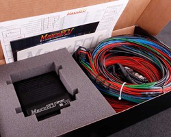 MaxxECU SPORT 2250 stand alone computer (premium version with connector, harness, wideband LSU 4.9 O2 sensor and accessories)