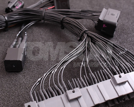 Adapter do połączenia seryjnej wiązki silnika MaxxECU 1619 Mitsubishi Lancer Evo IV, V, VI, VII, VII 2.0 (4G63T) z komputerami MaxxECU RACE, PRO