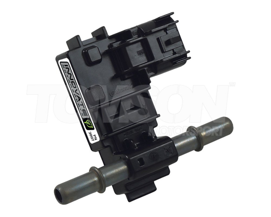 Innovate 39040 MTX-D digital ethanol content % and fuel temp gauge kit (with ethanol content sensor)