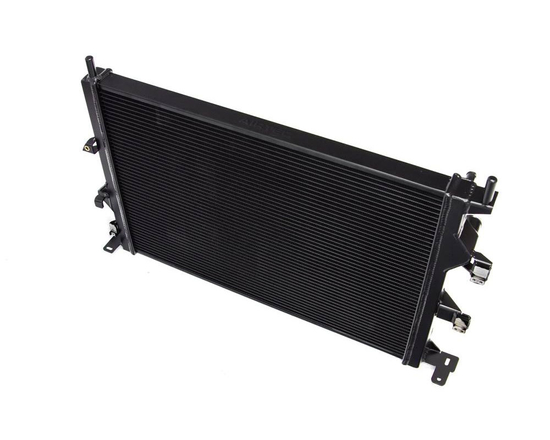 Aluminiowa chłodnica wody Airtec Motorsport ATRADFO15 Ford Focus RS Mk3 2.3 EcoBoost