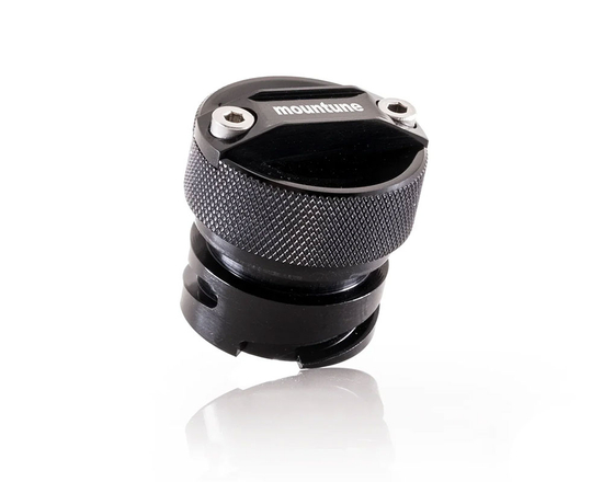 Korek wlewu oleju Mountune 2709-OFC-BA Ford Fiesta ST (ST200) Mk8.5, Puma ST, Focus ST Mk4.5 1.0 EcoBoost / 1.5 EcoBoost / 2.3 EcoBoost