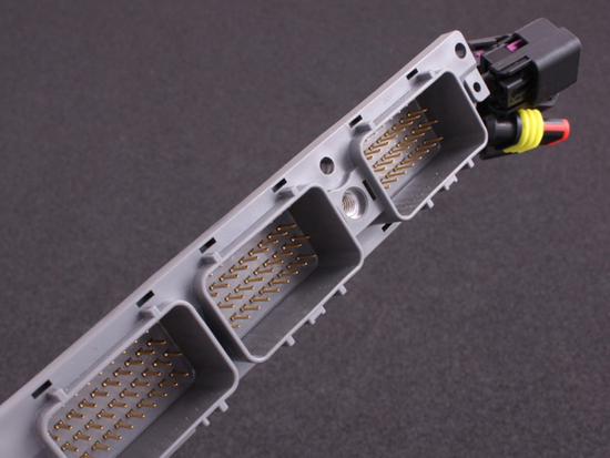 Adapter do połączenia seryjnej wiązki silnika MaxxECU 1161 Toyota Supra MkIV z komputerami MaxxECU