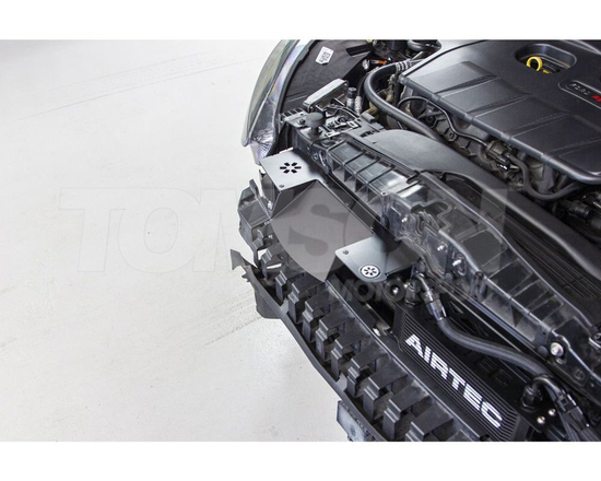 Chłodnica oleju Airtec Motorsport ATMSFO133 z termostatem Ford Focus ST Mk4 2.3 EcoBoost