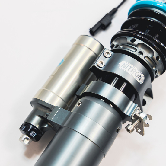 Nitron NTCPO039ER3+OEI NTR-R3 elec-TRON Coilover Kit Porsche Cayman GT4 (981), GT4 (982), GT4RS (982) (for cars equipped with factory front axle lift)