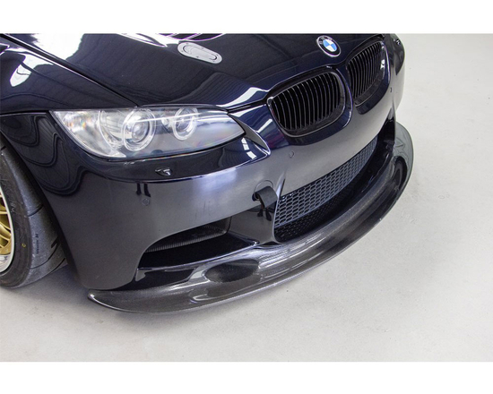 Pas holowniczy (ucho) Airtec Motorsport ATMSBMW44-RD BMW Seria 3 (E90, E91, E92, E93) (czerwony)